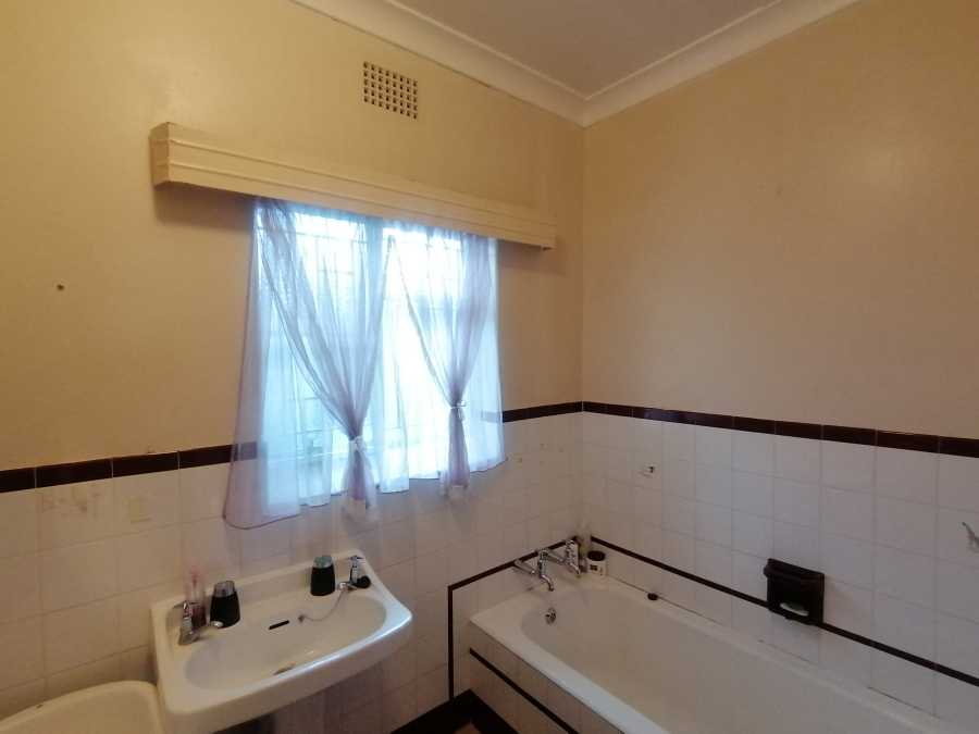 3 Bedroom Property for Sale in Stilfontein Ext 4 North West